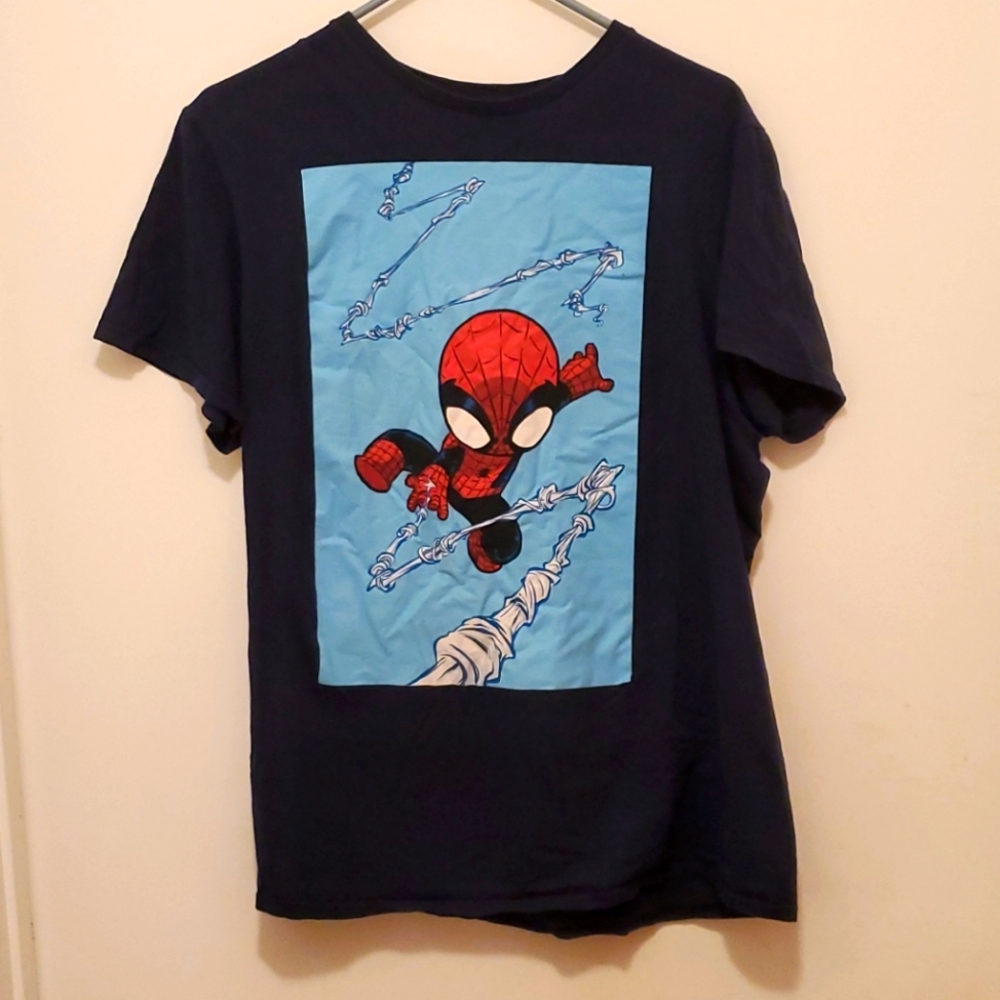 Cute spidey tshirt